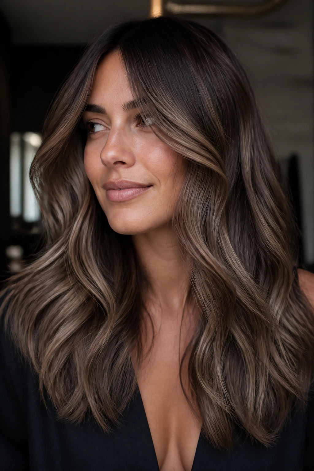 Close-up brunette with mushroom brown dimension in natural light